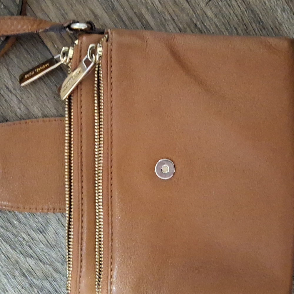 Michael Kors Tan Leather Fulton Crossbody Bag. - Picture 11 of 16